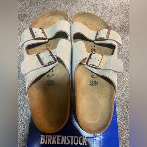 NEW Birkenstock Arizona BS Taupe 0051461 sz 43 sz 10 sandals